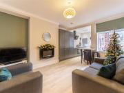 3 bedroom flat to rent