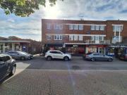 3 bedroom flat to rent