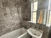 3 bedroom flat to rent