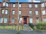 3 bedroom flat to rent