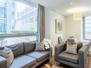 3 bedroom flat to rent