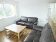 3 bedroom flat to rent