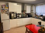 3 bedroom flat to rent