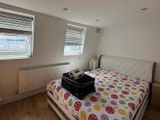 3 bedroom flat to rent