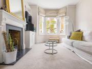 3 bedroom flat to rent