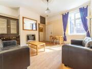 3 bedroom flat to rent