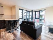 3 bedroom flat to rent