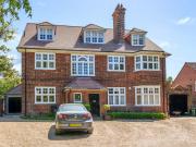 3 bedroom flat to rent