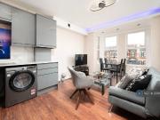 3 bedroom flat to rent