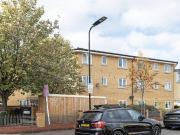 3 bedroom flat to rent