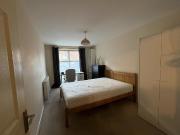 3 bedroom flat to rent