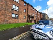 3 Bedroom Flat to Rent at Paisley North West,...