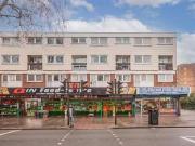 3 bedroom Flat to rent, Barking Road, London, E6 £2,300 pcm