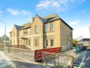 3 bedroom Flat to rent, Halkett Crescent, Dunfermline,...