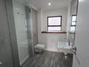 3 Bedroom Flat to Rent in Bantry Bay