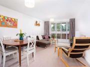 3 bedroom flat to rent in Lissenden Gardens, Parliament...