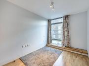 3 Bedroom Flat to Rent in Parliament View Apartments, 1...