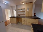 3 Bedroom Flat to Rent in Sea Point Cape Town