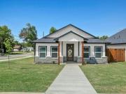 3 bedroom, Fort Worth TX 76105 94539366