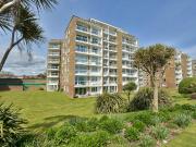 3 bedroom ground flat for sale