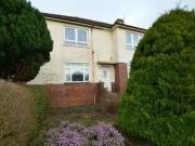 3 bedroom ground floor flat for sale in Mackinlay Place...