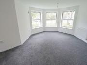 3 bedroom ground floor flat to rent