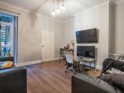 3 bedroom ground floor flat to rent