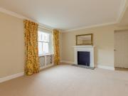 3 Bedroom Ground Maisonette House to Rent