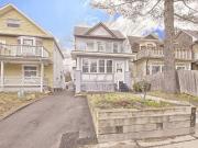 3 Bedroom Home for Rent at 196 Ashdale Avenue, Toronto,...