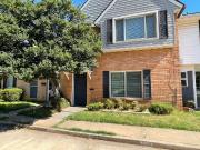 3 Bedroom Home for Rent at 3007 W Wilshire Blvd,...