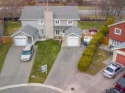 3 Bedroom Home for Rent at 30 Thatcher Court, Brampton,...