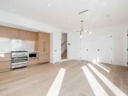 3 Bedroom Home for Rent at 6812 Oak Street #A,...