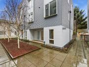 3 Bedroom Home for Rent at 833 S Cloverdale St #A,...