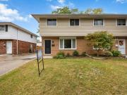 3 Bedroom Home for Rent at 920 Assiniboine Crescent,...