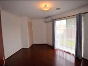 3 BEDROOM HOME IN A CONVENIENT LOCATION IN CARRUM DOWNS !