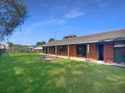 3 Bedroom Home in Sought After Mountain Creek Location!...