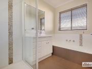 3 Bedroom Home nestled in quiet court!