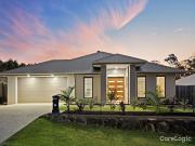 3 Bedroom Home on Large Block!