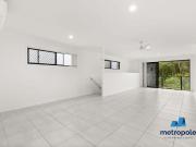 3 BEDROOM HOME PLUS A SELF CONTAINED GRANNY FLAT!