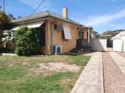 3 Bedroom Home with a shed