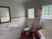 3 Bedroom Home with Pool & Outdoor Living