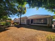 reduced! 3 bedroom house on the ma.