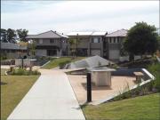 3 bedroom house, 10min walk to Carseldine train station