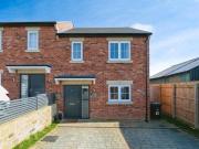 3 Bedroom House Barnsley South Yorkshire 96093737