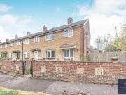 3 Bedroom House Basingstoke Hampshire 89861946