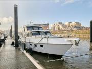 3 bedroom house boat for sale