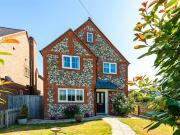 3 Bedroom House Buckinghamshire Buckinghamshire 93031181