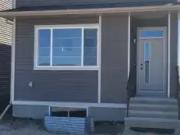 3 Bedroom House Calgary AB 100170274