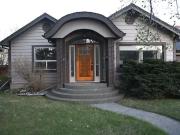 3 Bedroom House Calgary AB 96651709