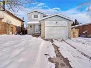 3 Bedroom House Cambridge ON 98785824